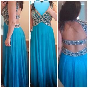 🦋Camille La Vie Prom Dress🦋